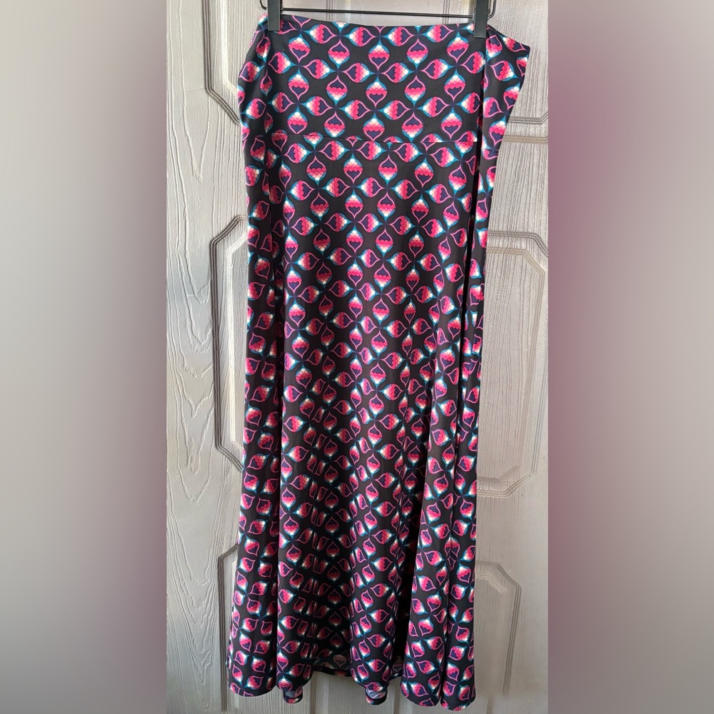 LuLaRoe Pink and Black A-Line Midi Skirt